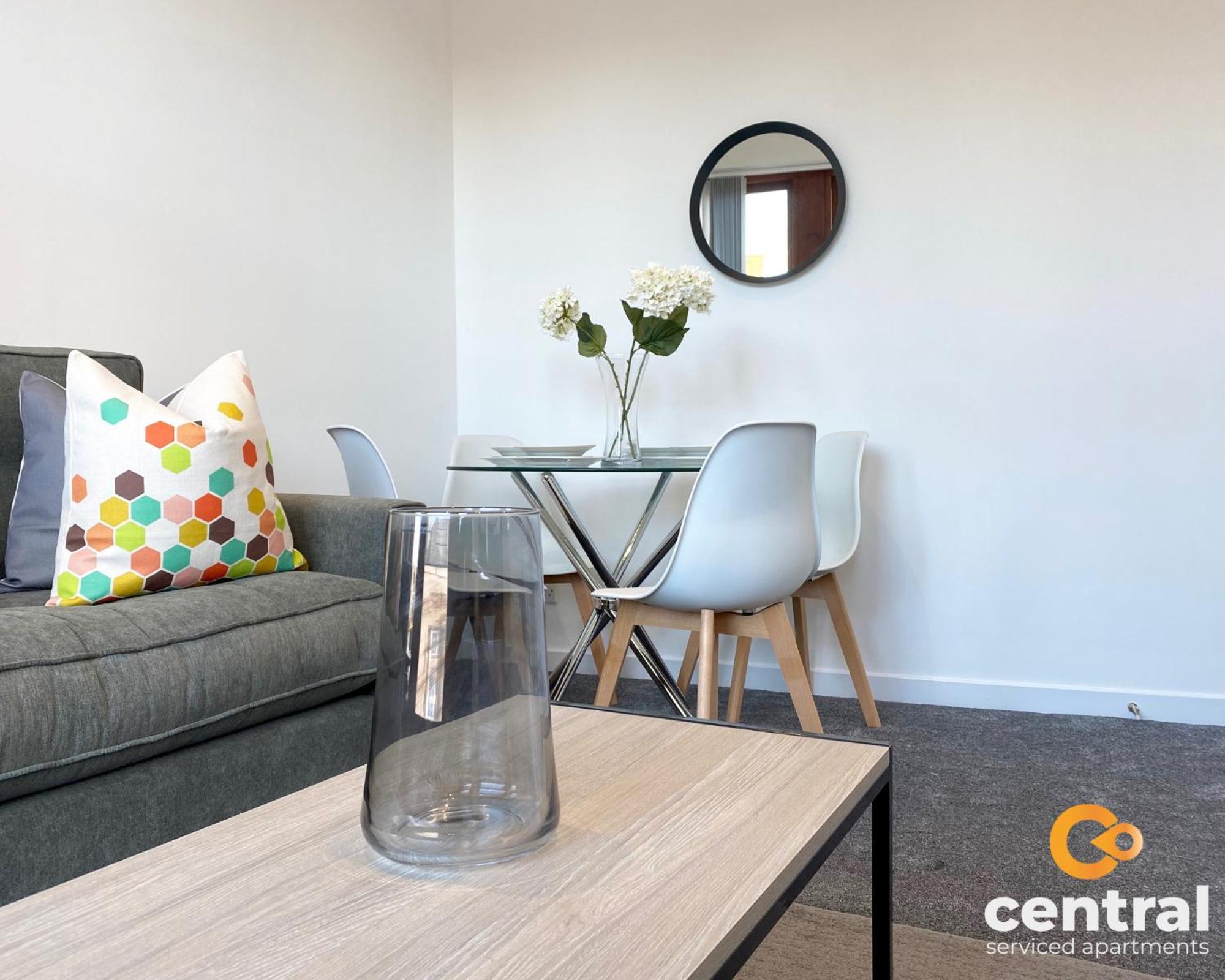 Central Serviced Apartments - Cosy 1 Bedroom - Walk Away From City Quay V&A - Walk To Bus And Train Station - Easy Access To City Centre - Fast Wi-Fi - Fully Equipped - Weekly & Monthly Stay Offers 던디 외부 사진